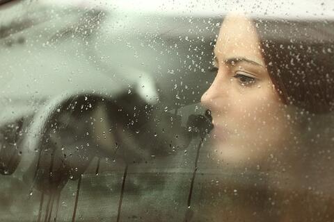 Are You Suffering from the Winter Blues or Seasonal Affect Disorder (SAD)?