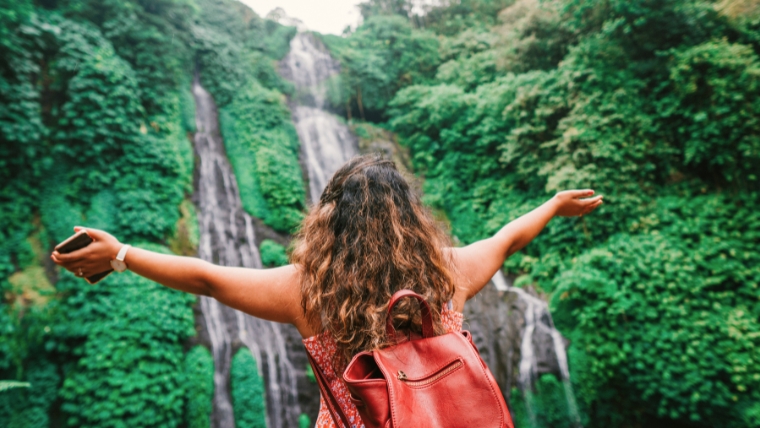 Say Goodbye to Travel Anxiety: 8 Simple Ways to Have a Stress-Free Trip